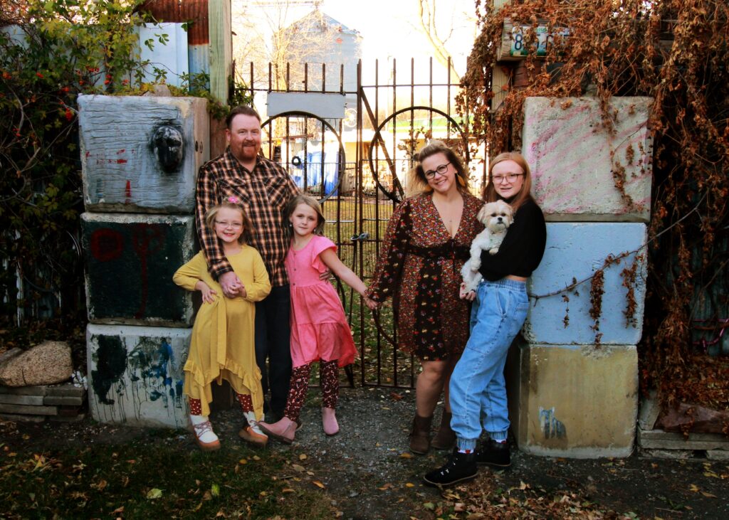 The Owners of The Window Source of Mankato and their family